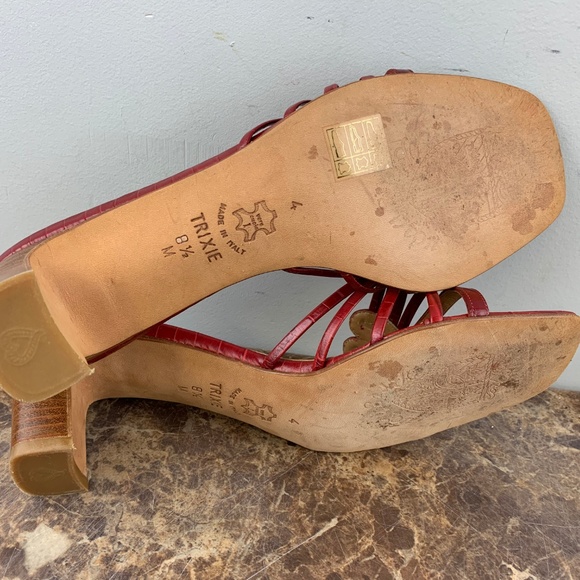 Brighton Italy Trixie Red Leather Dress Heels 8.5M - Picture 7 of 8